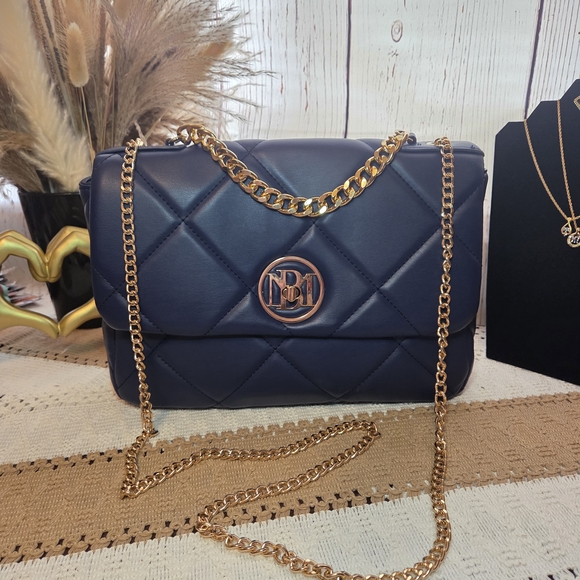 Badgley Mischka Navy Blue Quilted Chain Crossbody Bag - Picture 1 of 7